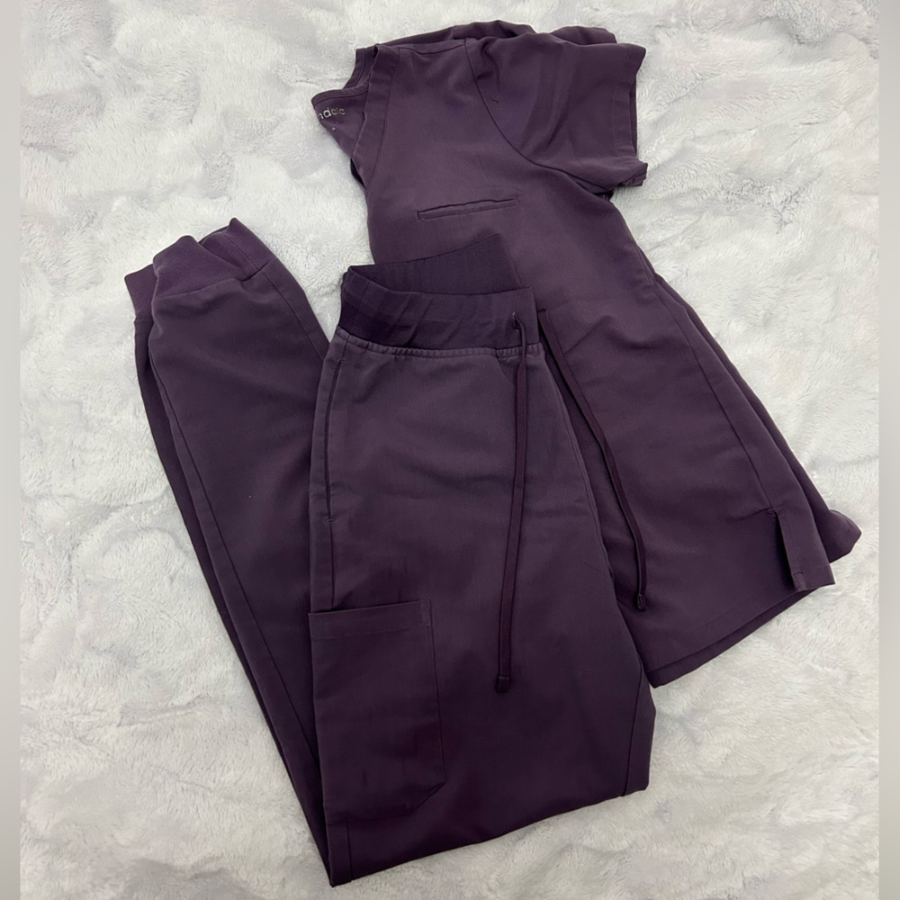 Purple mandala scrub set